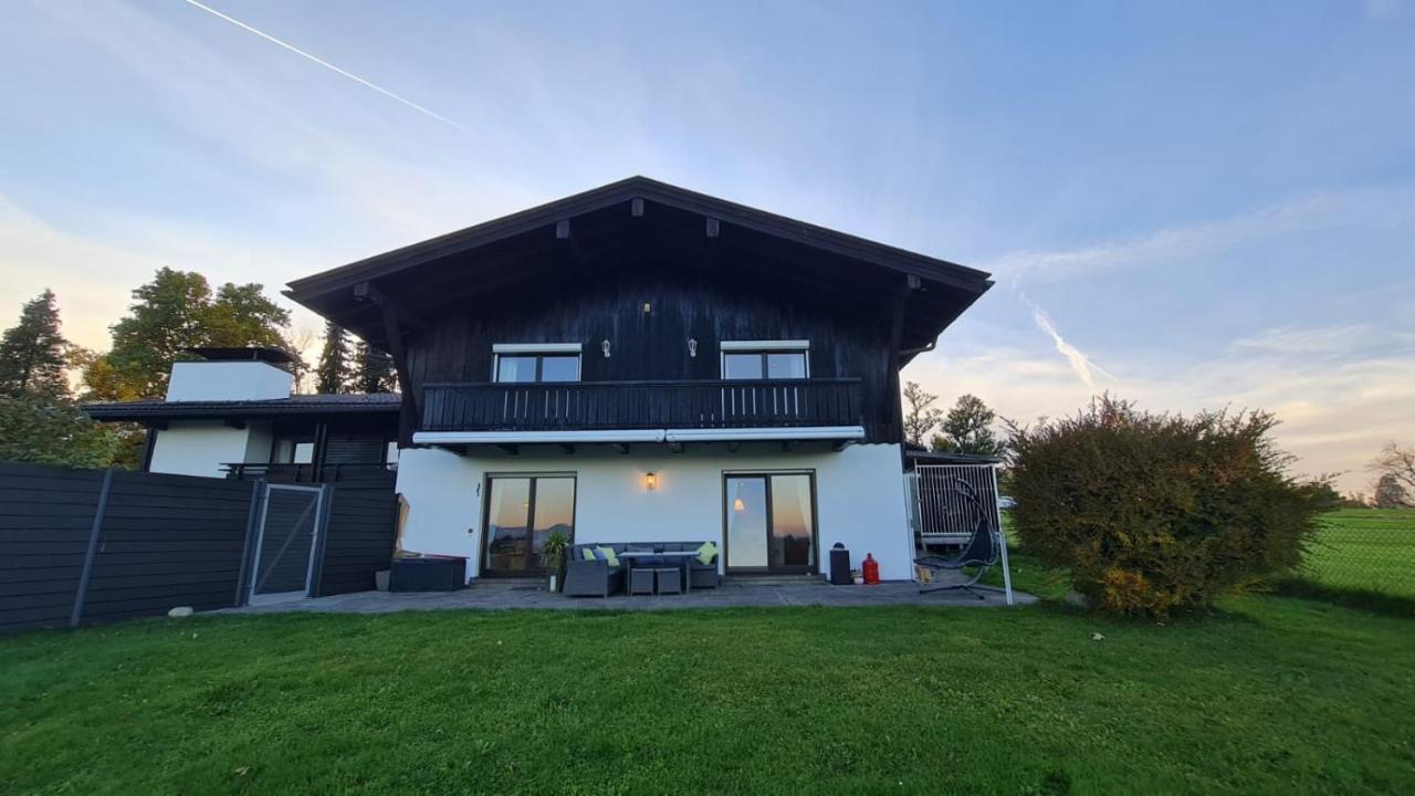 Schoenes Ferienhaus Am Herrenberg 프리엔암치엠시 외부 사진