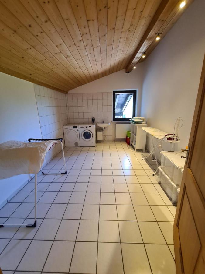 Schoenes Ferienhaus Am Herrenberg 프리엔암치엠시 외부 사진